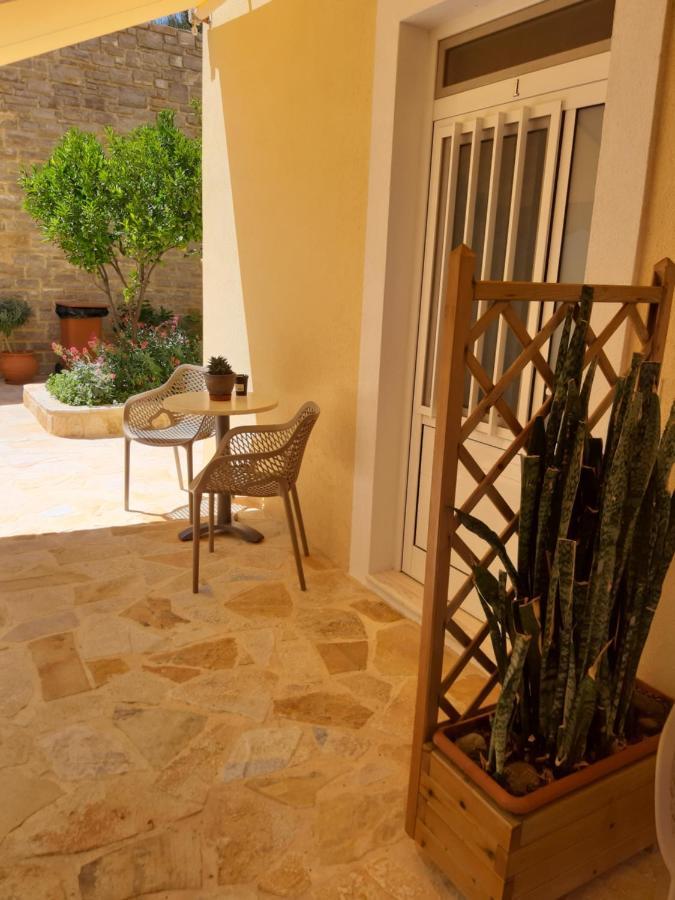 Cosy Studio Apartment Sitia  Bagian luar foto
